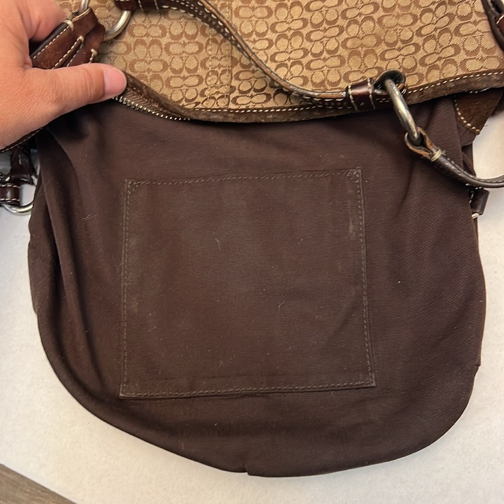COACH SOHO SIGNATURE HOBO SHOULDER BAG BROWN SUEDE BOTTOMS - Picture 10 of 16